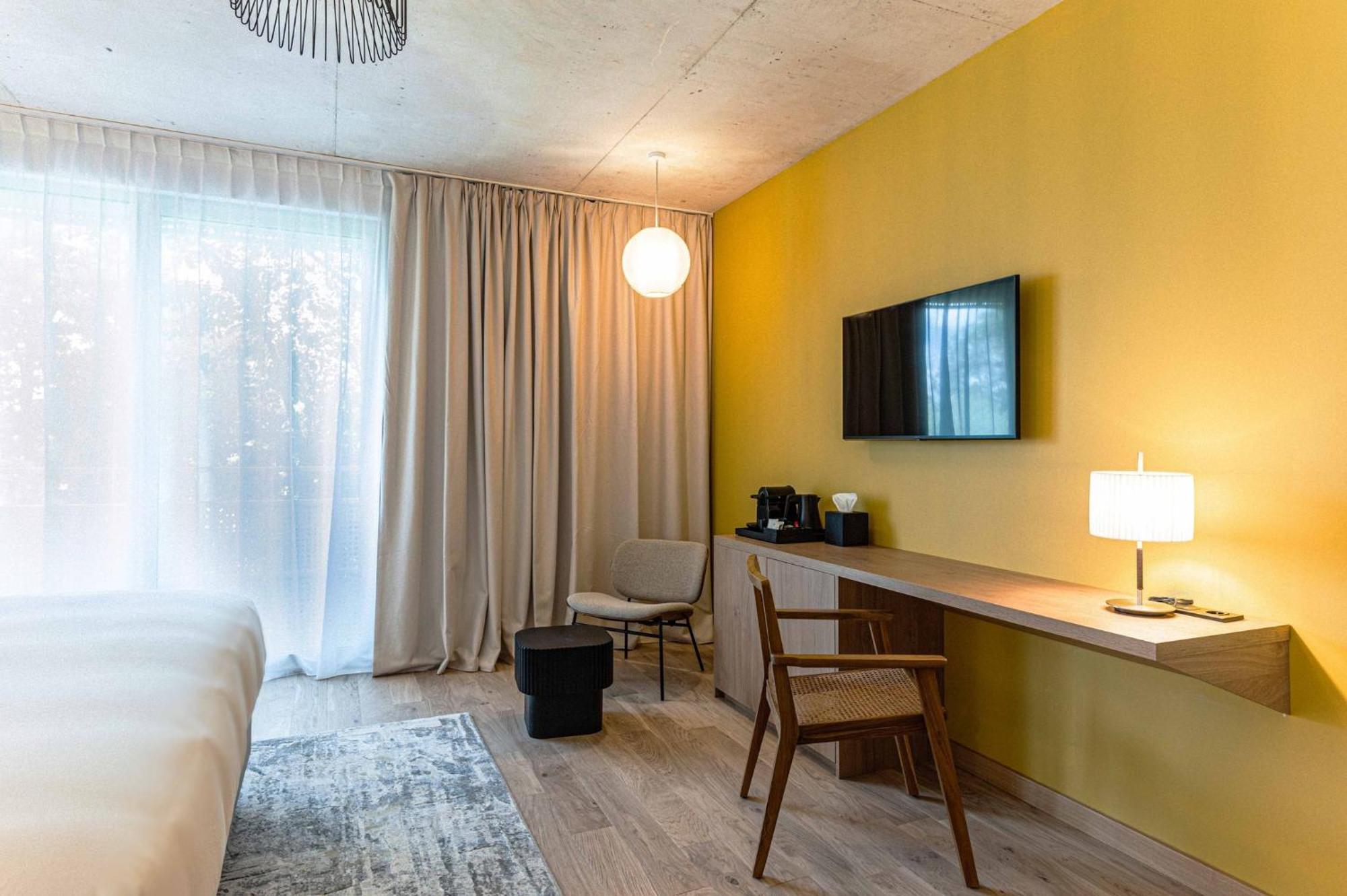 Voco Beaune , Cite Des Vins By Ihg Beaune (Cote d'Or)