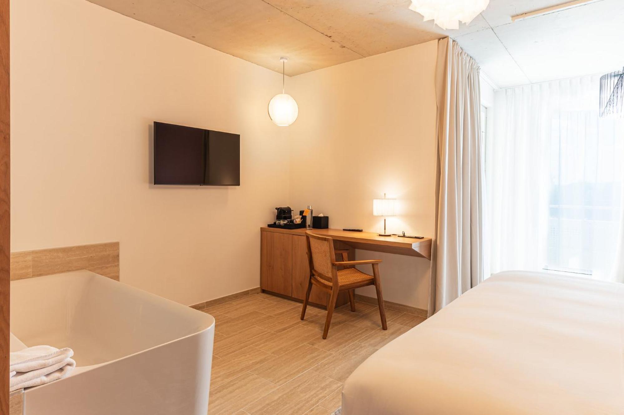 Voco Beaune , Cite Des Vins By Ihg Hotel