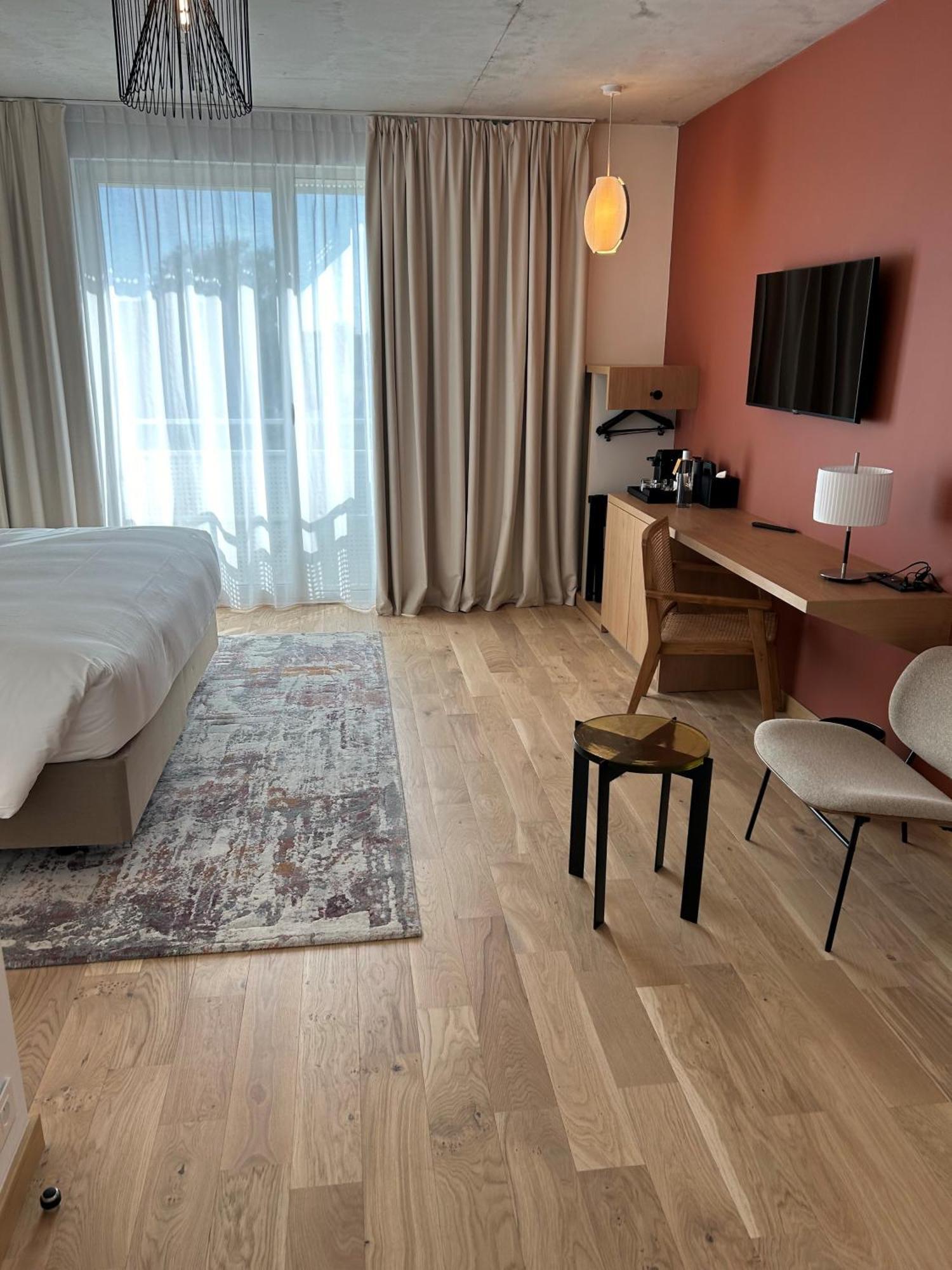 Voco , Cite Des Vins By Ihg Beaune (Cote d'Or)